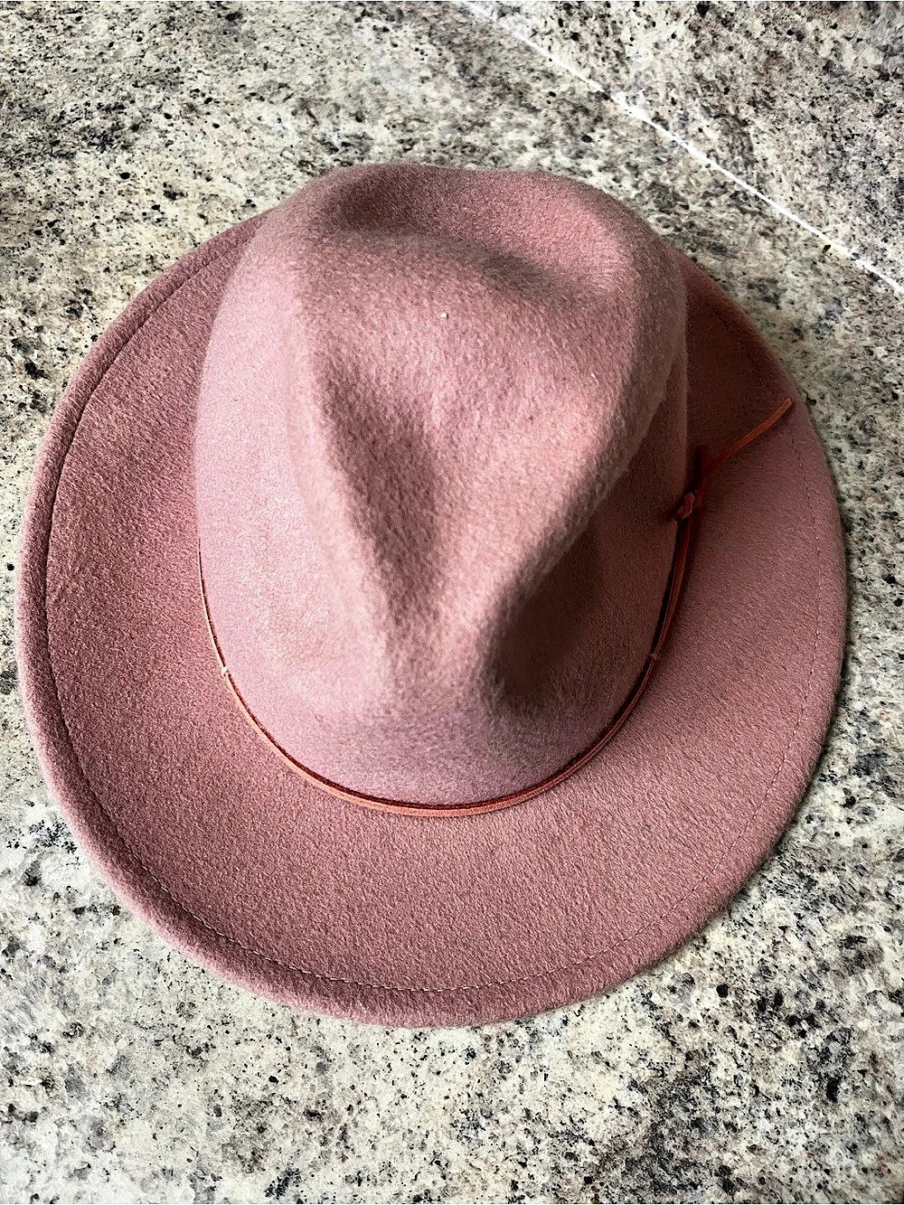 Girl's Felt Wide Brim Hat in Pink Like New